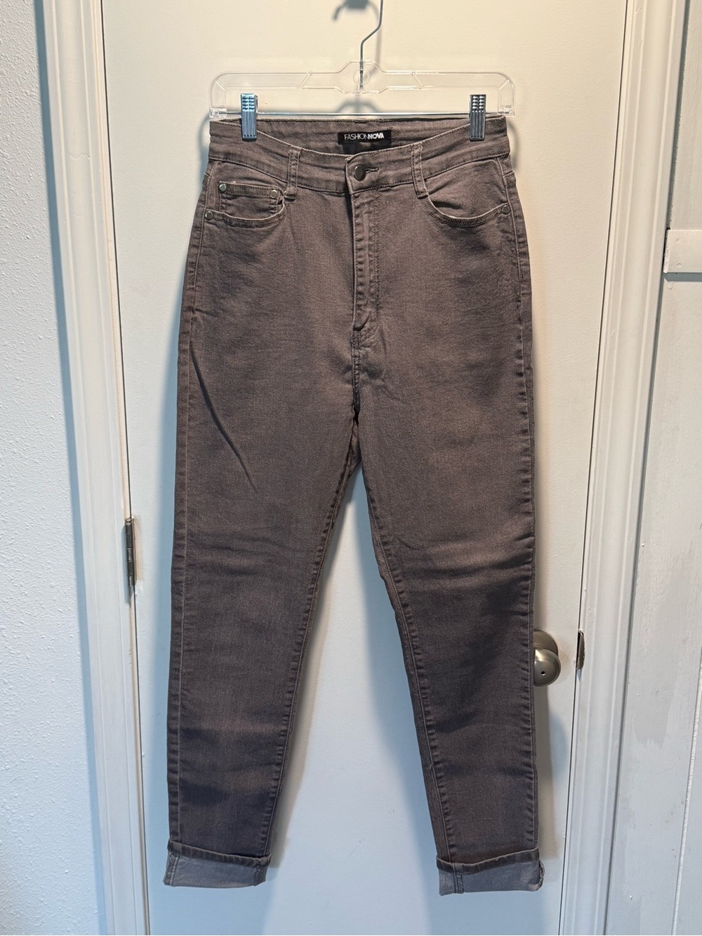 Fashion Nova Women's High-Rise Skinny Jeans in Grey